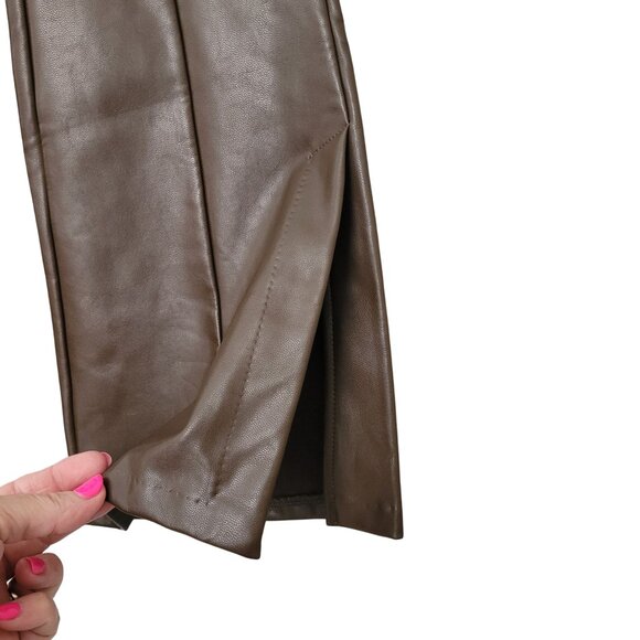 Abercrombie & Fitch Curve Love Vegan Leather Split Hem Flare Pant XXS Short NWT - Picture 5 of 10
